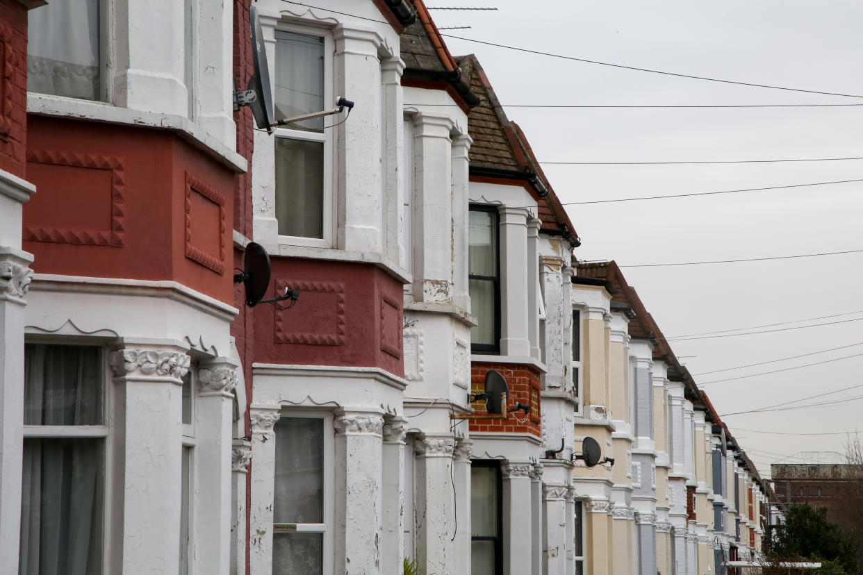 LONDON, UNITED KINGDOM - 2021/02/22: Terraced houses in London as pressure grows on the Chancellor of exchequer, Rishi Sunak for the stamp duty holiday to be extended in the UK Budget, which will take place on on 3 March 2021. The stamp duty holiday, which was introduced on 8 July 2020, is due to come to an end on 31 March 2021. (Photo by Dinendra Haria/SOPA Images/LightRocket via Getty Images)