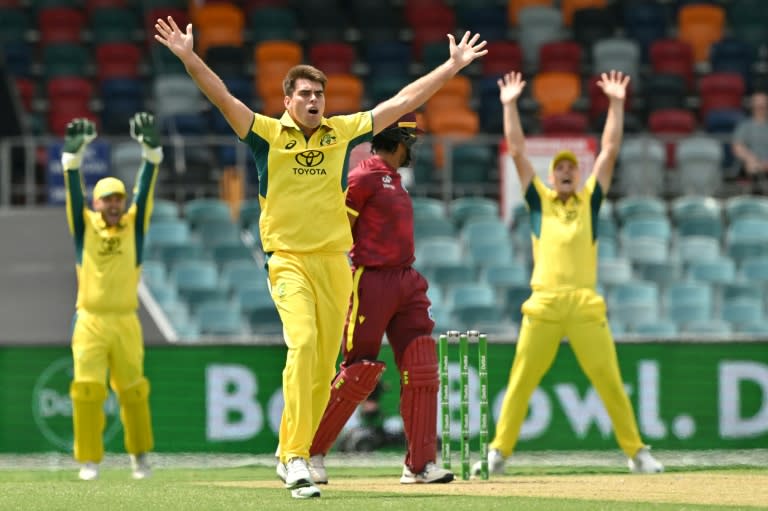 Xavier Bartlett (C) starred with the ball for Australia in their one-day international against the West Indies (Saeed KHAN)