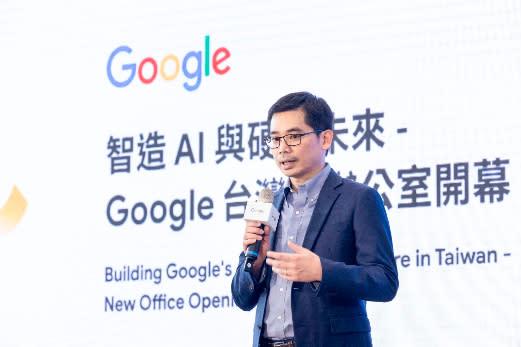 Google硬體副總裁彭昱鈞說，曾經有印度同事抱怨員工餐廳的印度食物太少且不夠道地，公司就聘請了印度籍廚師。業者提供