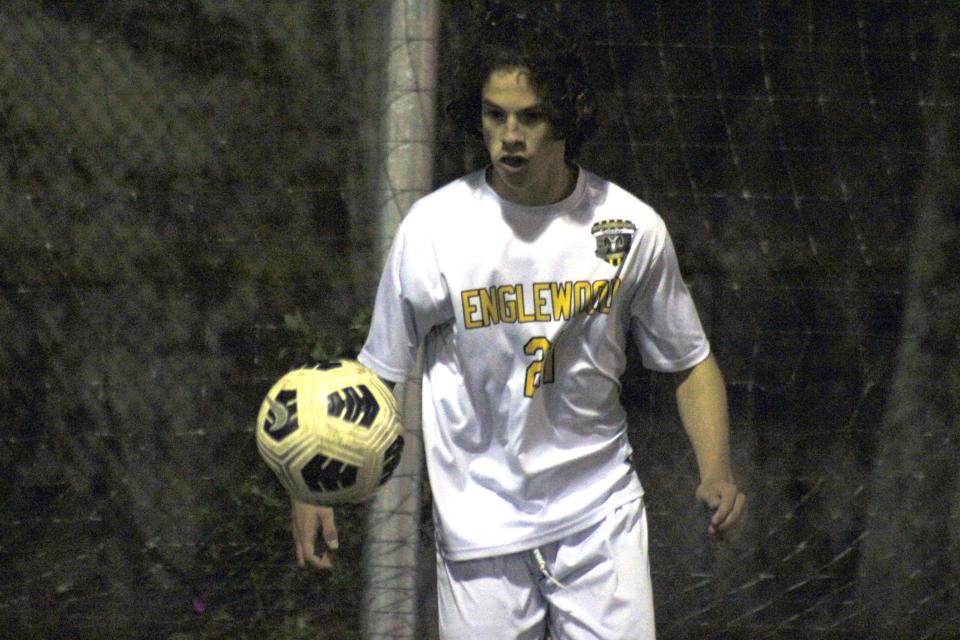 Englewood defender Fabriany Restrepo-Chilito (21) prepares to clear the ball from the box against Mandarin during the Gateway Conference high school boys soccer championship on January 13, 2023. [Clayton Freeman/Florida Times-Union]