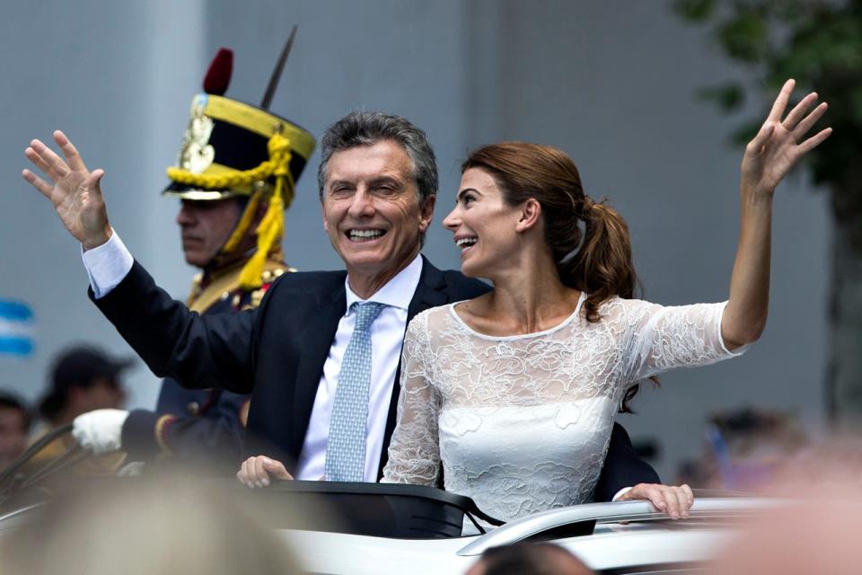 Casi al mismo tiempo en que Cambiemos llegaba al poder con la decisión de tomar deuda para financiar el gradualismo, la FED decidía salir de la tasa cero a la que había entrado en 2008. Los críticos de Macri tienen un argumento contundente: nadie del equipo económico puede decir que no sabía qué iba