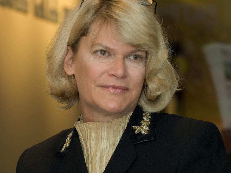 sen. cynthia lummis