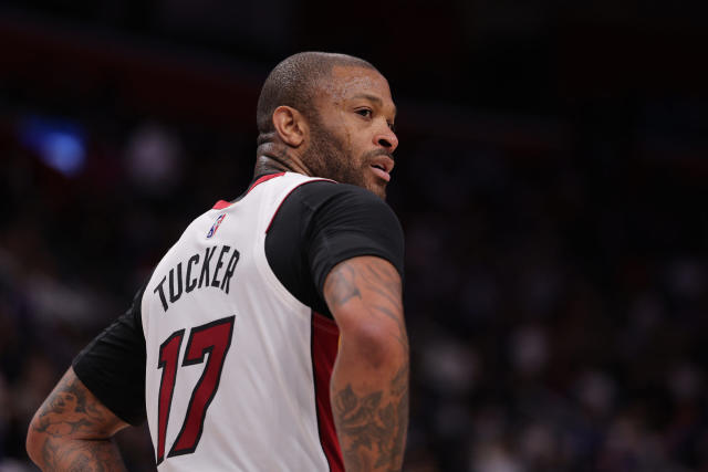 Reports: Sixers sign forward PJ Tucker to 3-year deal