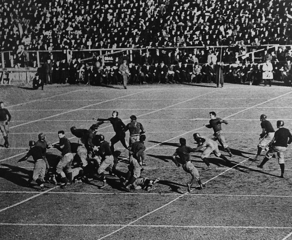 Partido de fútbol americano entre Harvard y Yale