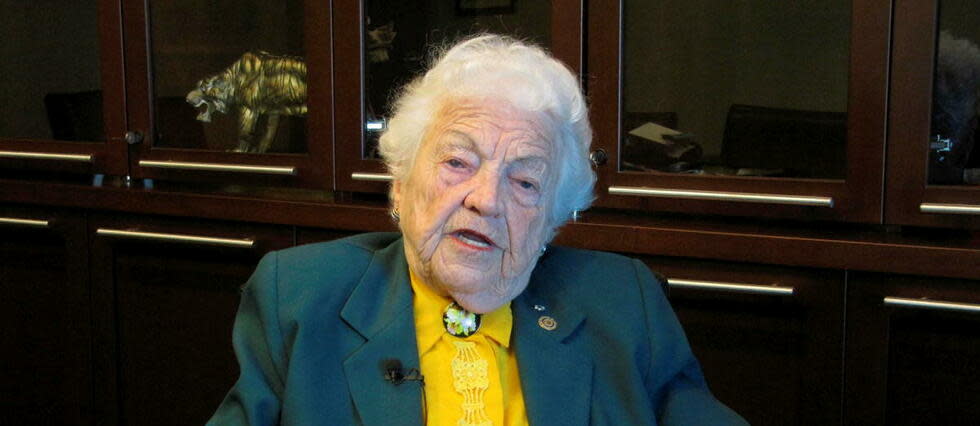 Hazel McCallion en 2014, au moment de quitter son poste de maire.
