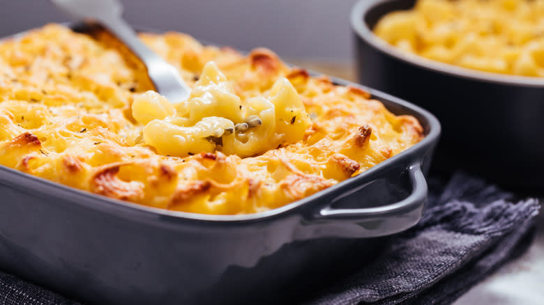 Baked macaroni and cheese