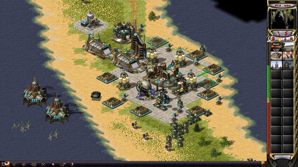 A screenshot of Command & Conquer: Red Alert 2 Yuri's Revenge. (Screenshot: EA Games)