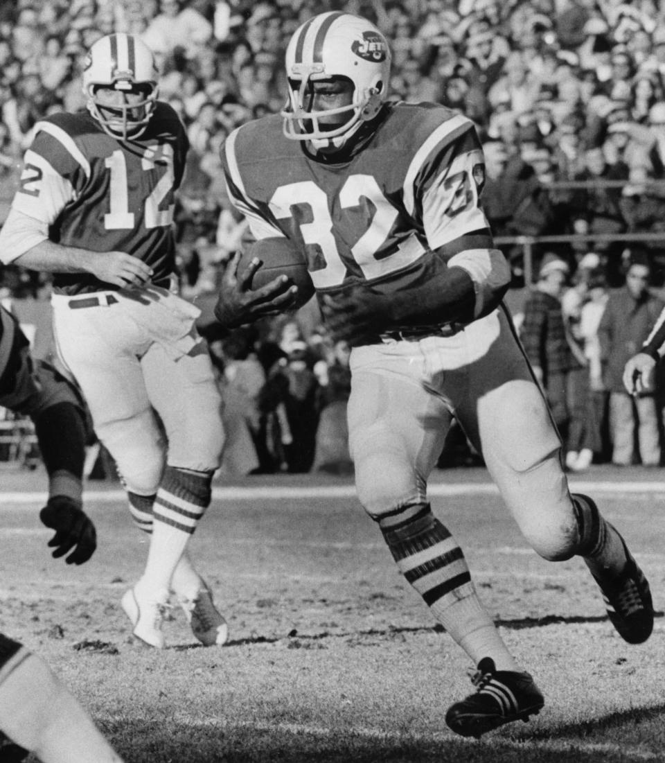 Laney alumnus Emerson Boozer was named as an early nominee for the inaugural class of the Georgia High School Football Hall of Fame. Here he is playing with the New York Jets in 1973.