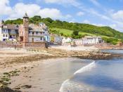 <p>Have you seen anything more quaint and beautiful? Kingsand is a secluded corner of South East Cornwall, offering an east-facing shingly sheltered beach, backed by cute pastel coloured holiday cottages. </p>