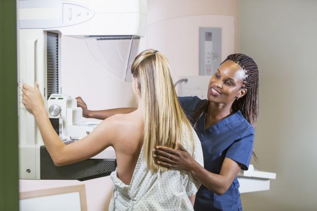 Itchiness In This Area Could Be A Red Flag Sign Of Breast Cancer - Yahoo  Sports