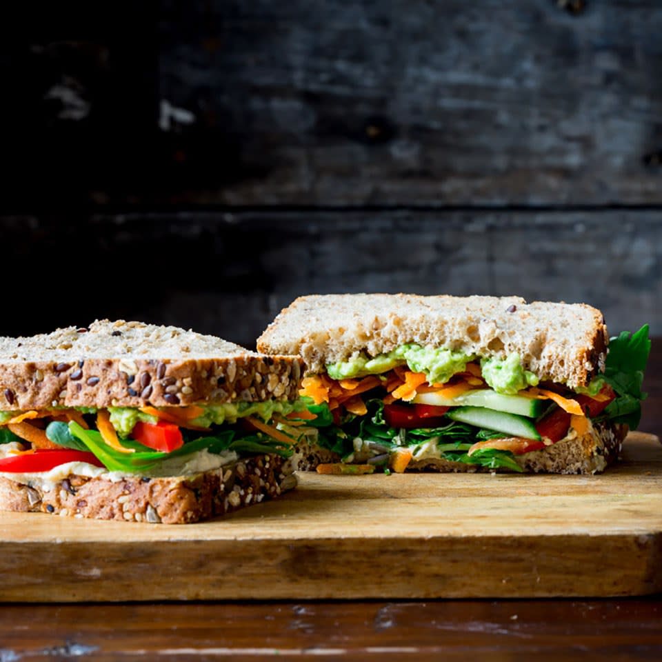 Veggie & Hummus Sandwich