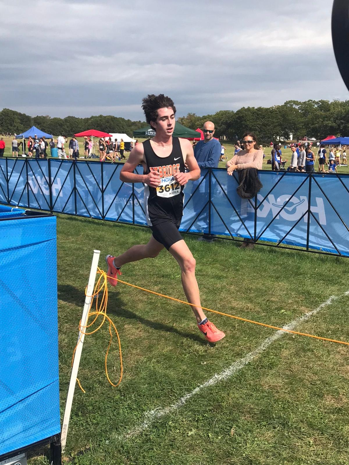 MIAA crosscountry divisionals Uxbridge's Ross, Northbridge's Reilly