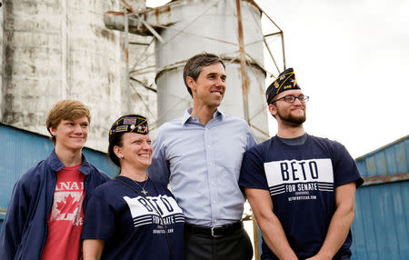 U.S. Representative Beto O'Rourke (D-TX) campaigns in Houston, Texas U.S. November 11, 2017. REUTERS/William Philpott