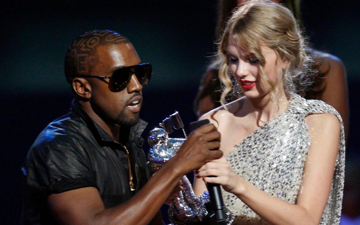 Kanye West takes Swift's MTV VMA in 2009 - Reuters