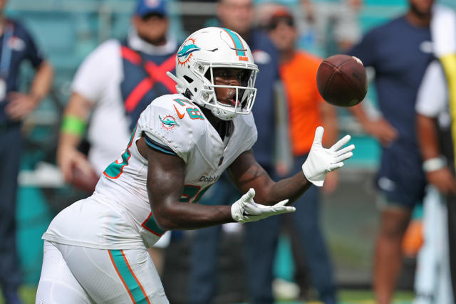 How do you pronounce Dolphins RB De'Von Achane's name? (Hint: it changed  since Sunday)