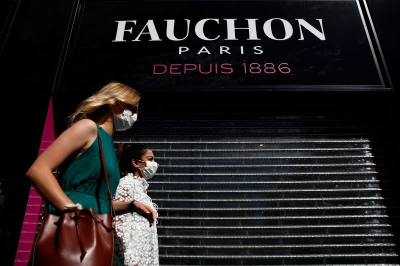 Paris gourmet grocer Fauchon seeks to rebound from coronavirus