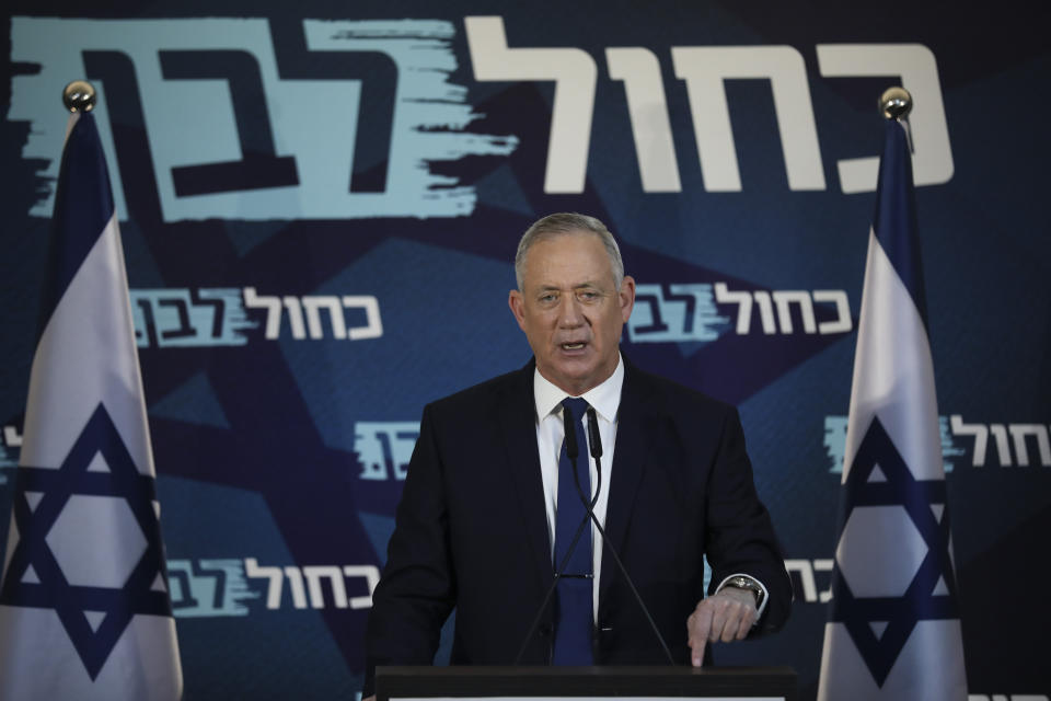 Blue and White party leader Benny Gantz gives a statement for media in Tel Aviv, Israel, Saturday, Nov. 23, 2019. (AP Photo/Oded Balilty)