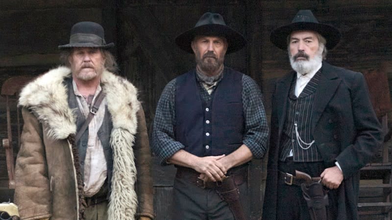 "Hatfields & McCoys"