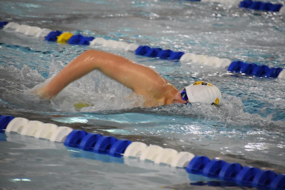 Mooresville's Andrew Crawford competes in the 500-yard freestyle during sectional preliminaries at Franklin Community High School on Feb. 17, 2022.