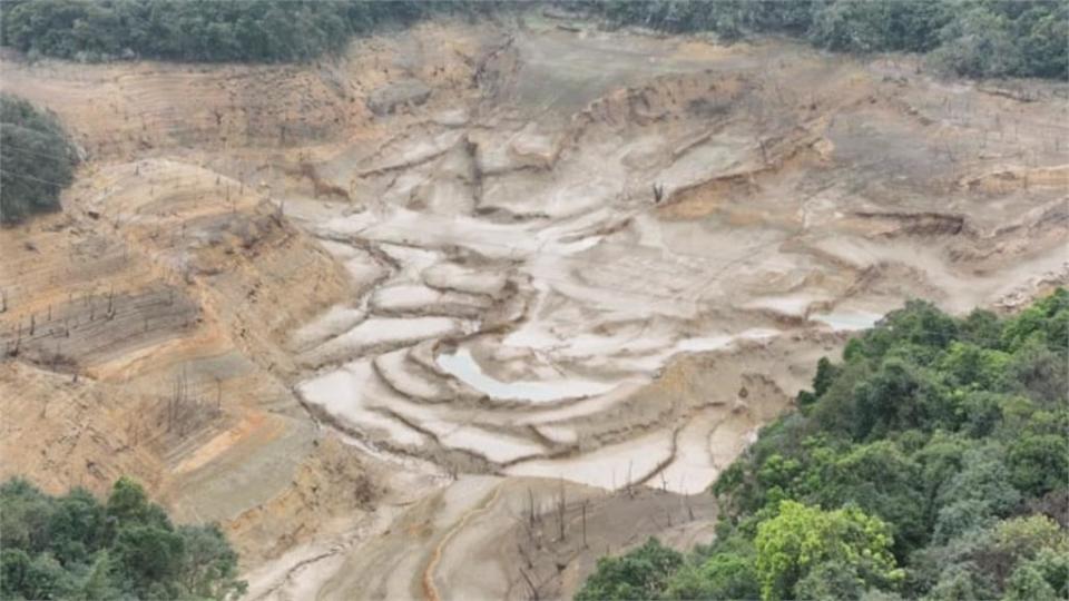 雨都也缺水？基隆「1水庫」渴爆快乾到見底　民眾驚：43年從來沒看過