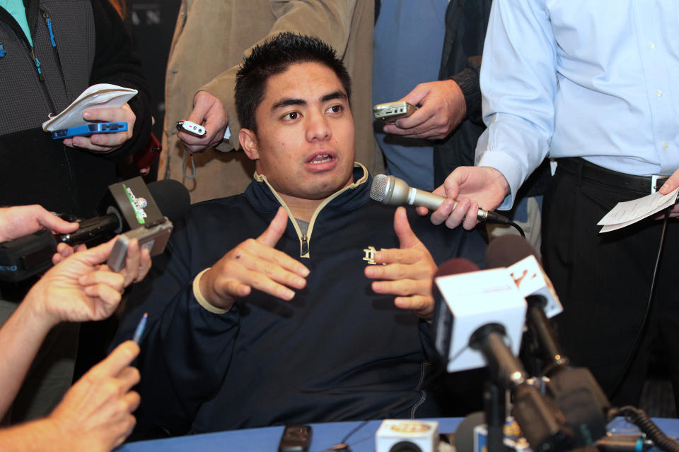 Then-Notre Dame linebacker Manti Te'o faced ridicule and scrutiny from the media after the story broke about his girlfriend who didn't exist. (Photo by Kelly Kline/Getty Images)