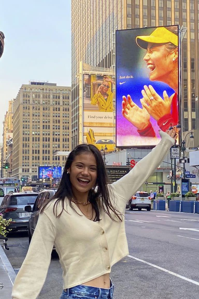 Emma Raducanu en las calles de Nueva York: su historia ya cambió para siempre