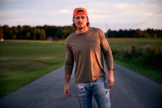 Morgan Wallen Returns To No 1 On Artist 100 Chart For 7th Week 