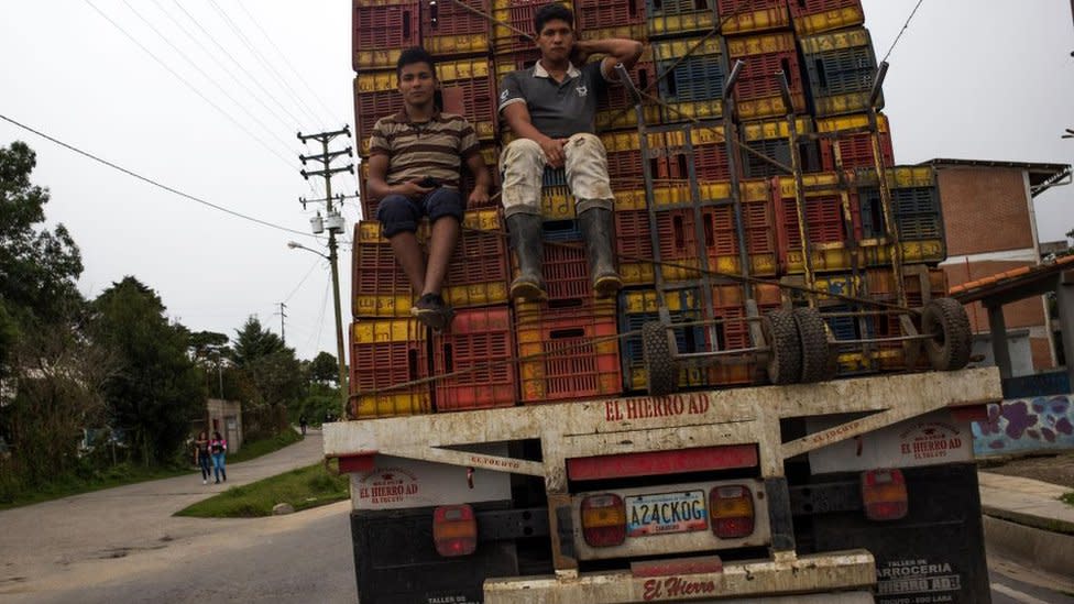 El transporte de alimentos es uno de los sectores más afectados por la escasez de diésel.