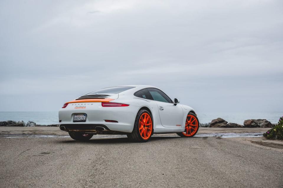 View Photos of the Vonnen Porsche 911 Hybrid