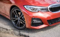 <p>Along with sportier styling and darkened Shadowline exterior trim, the 330i xDrive's optional M Sport package includes handsome 19-inch split-spoke wheels. </p>