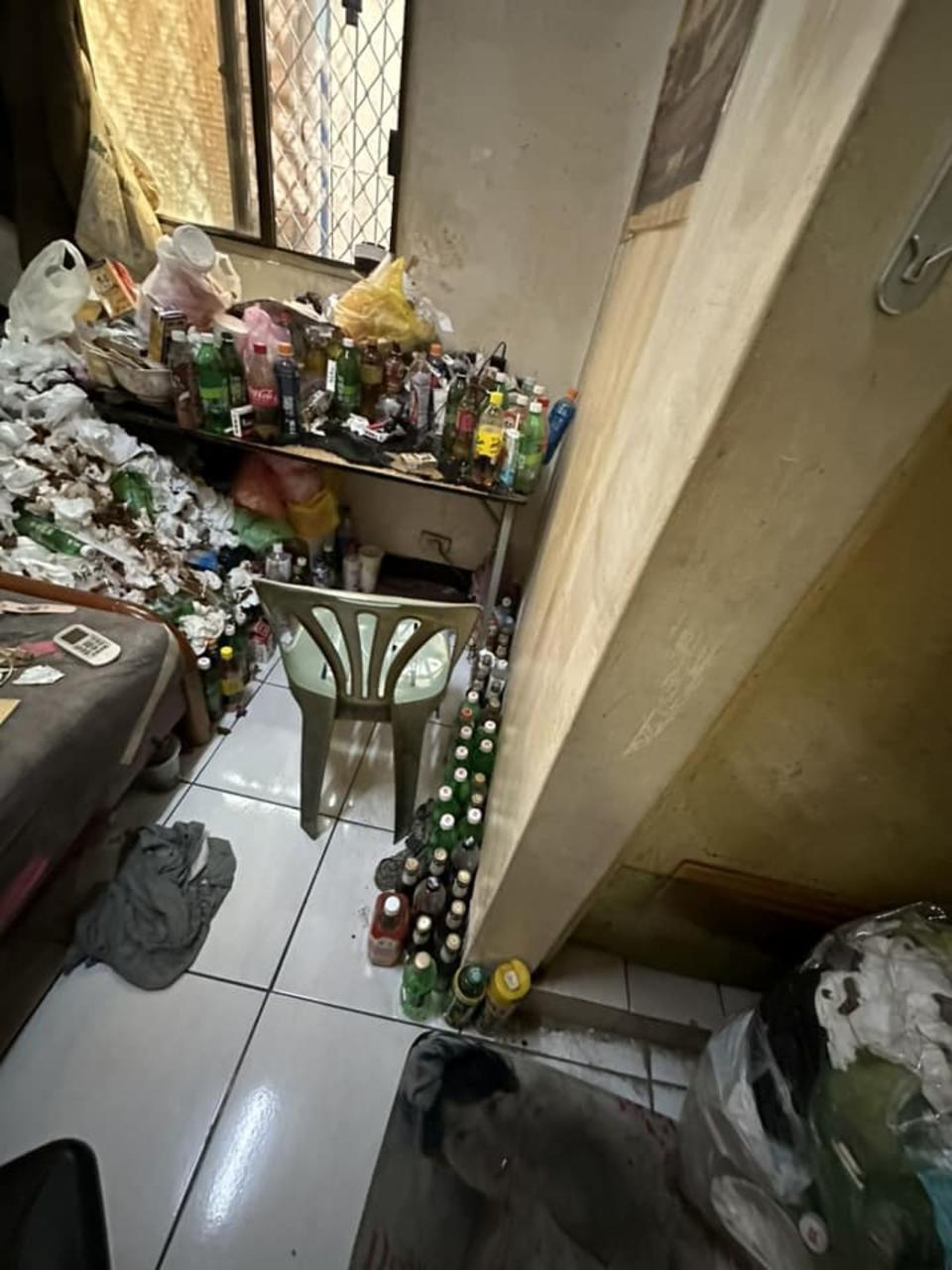 一名女網友的小叔在房間內堆積大量垃圾，讓丈夫忍無可忍。（翻攝臉書社團「毒姑九賤婆媳討論區」）