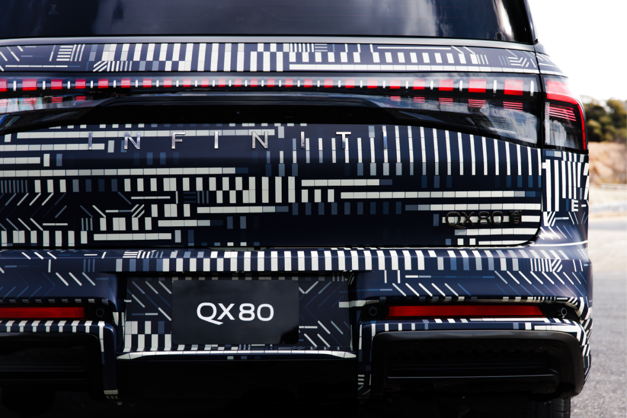 2025 Infiniti QX80 Teased with New Design, 450HP TwinTurbo V6