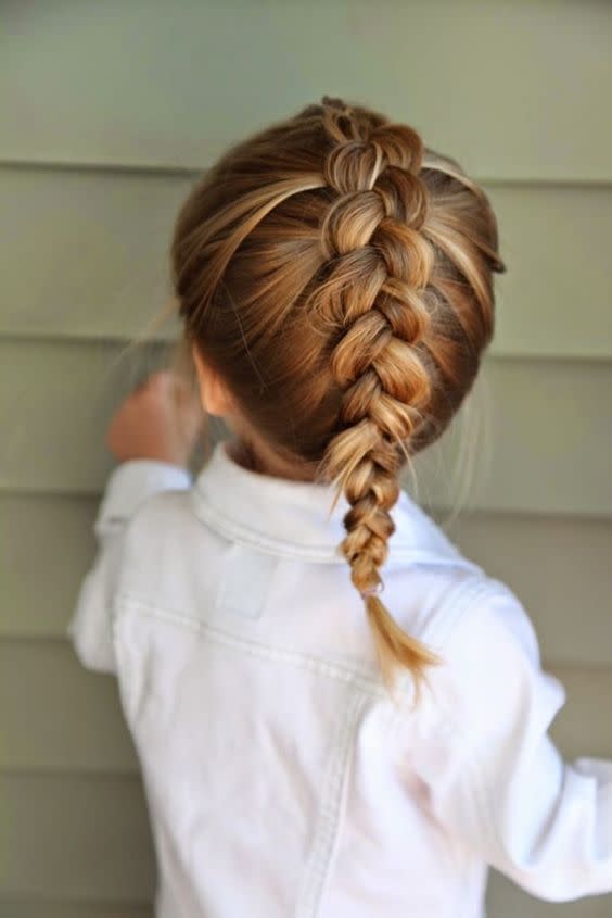 Coiffure petite fille tresse africaine