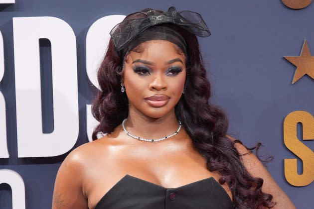 City Girls' JT Releases New 'No Bars' Video: Watch