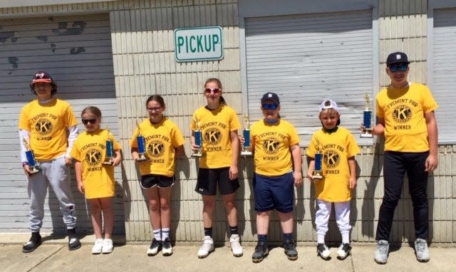 Pitch-hit winners in Fremont were, left to right, Breylen Garza, Ashtyn McCoy, Isabelle Foos, Elly Evart, Jacoby Evart, Reed Reineck, and Matthew Tupacz.