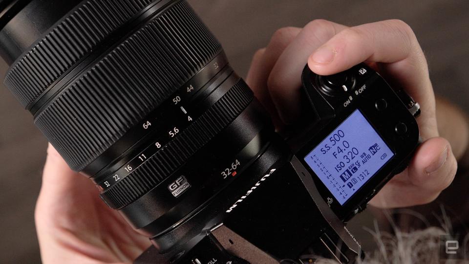 <p>Fujifilm GFX 100S review gallery</p>
