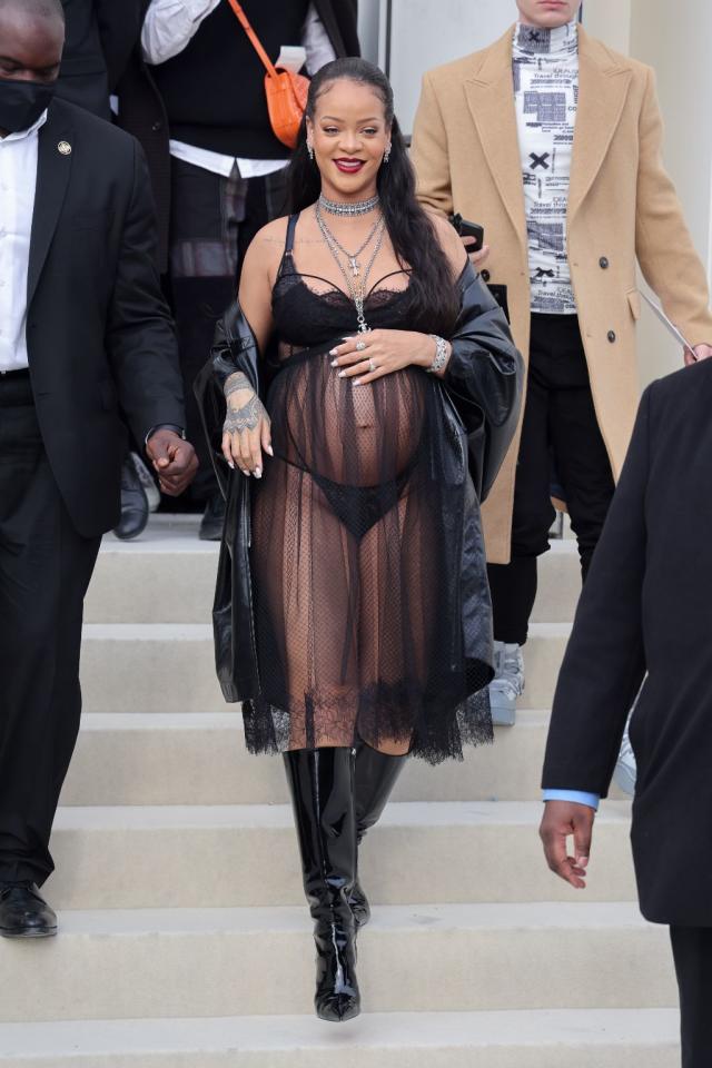 Rihanna Bares Baby Bump in Black Athleisure