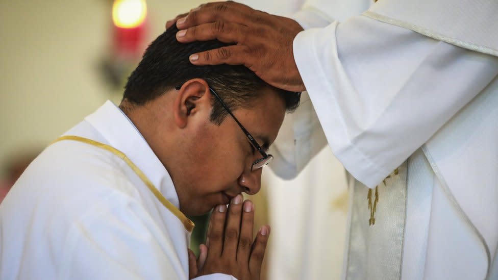 Ordenación del padre Miguel