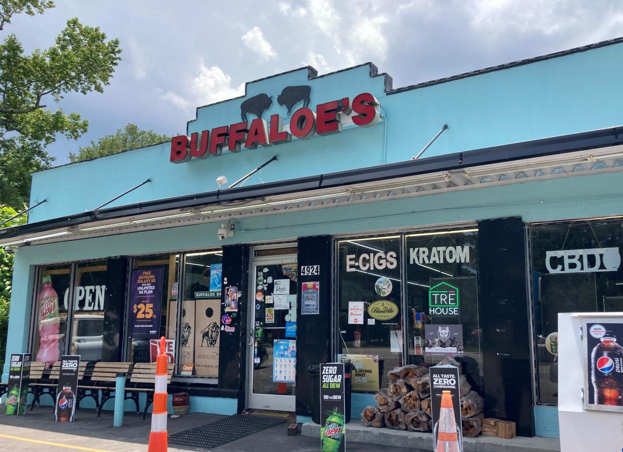 Buffaloe's Watering Hole, at 4924 Wrightsville Ave. in Wilmington, has added a kitchen and restaurant. ALLISON BALLARD/STARNEWS