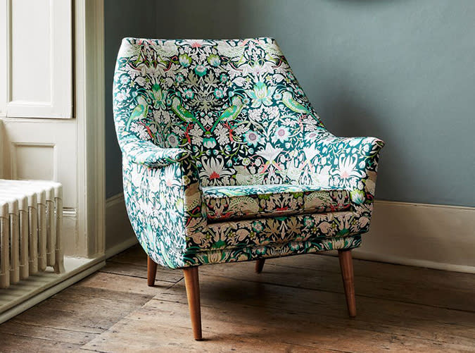 <p>Rivona Chair in Strawberry Thief</p>