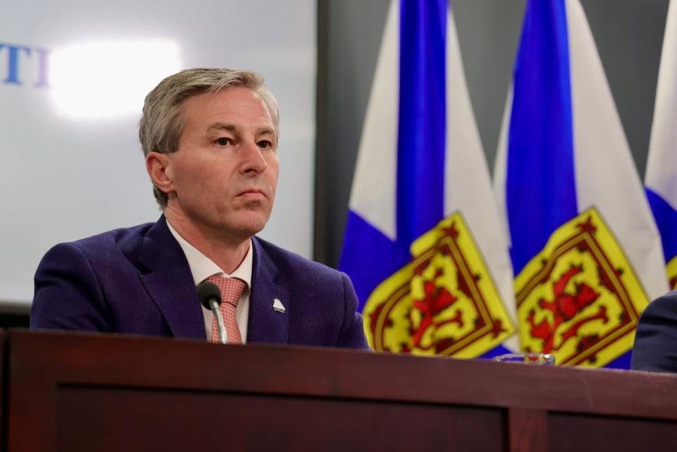 Premier Tim Houston will hold virtual meetings with hundreds of volunteer organizations on Sunday to discuss his plans for the Nova Scotia Guard. (Jeorge Sadi/CBC - image credit)