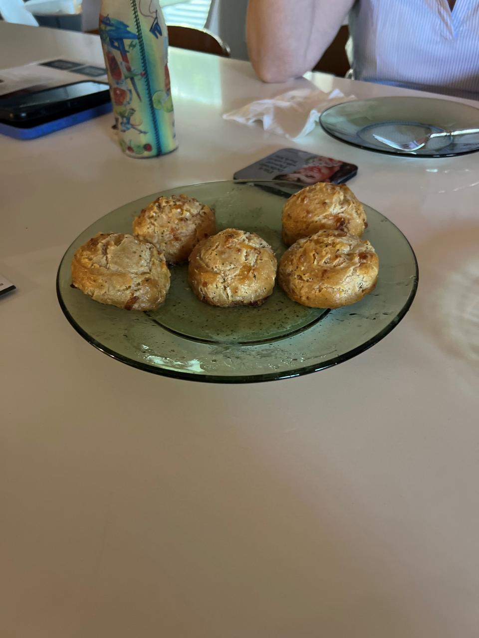 Red Lobster's Cheddar Bay biscuits are available at the grocery store.  This batch was eaten in May 2024 at the home of Tennessean Opinion and Engagement Director David Plazas.