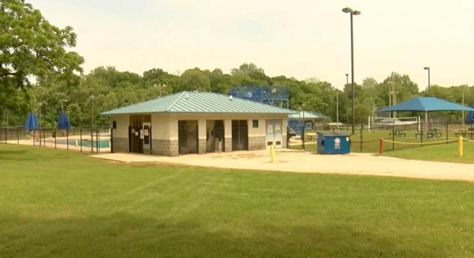 Dr Forsyth’s car was found at the Cassville Aquatic Center (above) (KOLR)