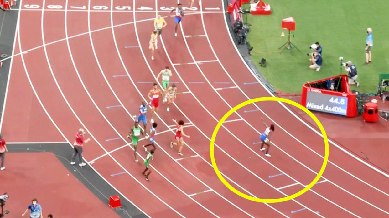 Lynna Irby, pictured here lining up way outside the exchange zone in the mixed 4x400m relay.