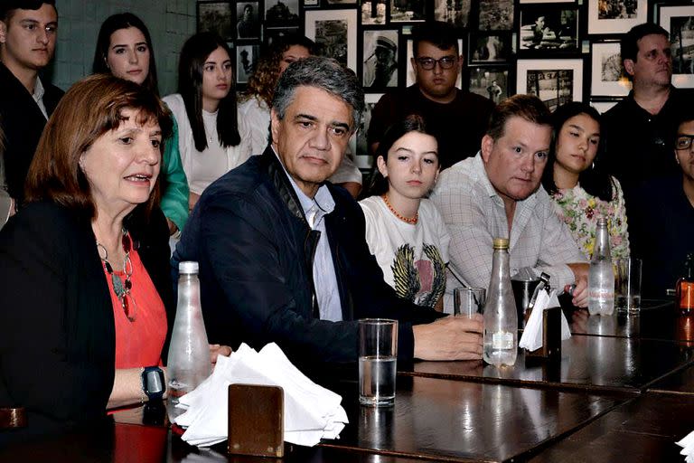 Patricia Bullrich junto a Jorge Macri (crédito: Sergio Koltan)