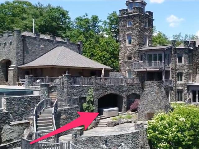 Derek Jeter home for sale: Greenwood Lake NY 'castle' drops in price