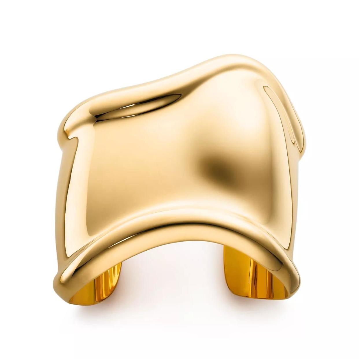 <p><a href="https://www.tiffany.com/jewelry/bracelets/elsa-peretti-medium-bone-cuff-GRP11935/" rel="nofollow noopener" target="_blank" data-ylk="slk:Shop Now;elm:context_link;itc:0;sec:content-canvas" class="link rapid-noclick-resp">Shop Now</a></p><p>Elsa Peretti Medium Bone Cuff</p><p>tiffany.com</p><p>$24000.00</p>