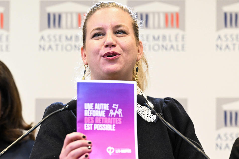 Ce lundi 30 janvier, la cheffe de file des députés insoumis Mathilde Panot a dévoilé le « contre-projet » de réforme des retraites de LFI.