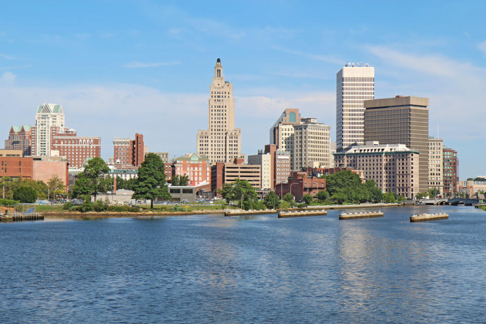 15 Best Places to Retire in Rhode Island