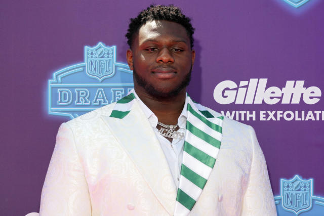 NFL Draft 2022: The Best and Boldest Red Carpet Outfits - Sports Illustrated